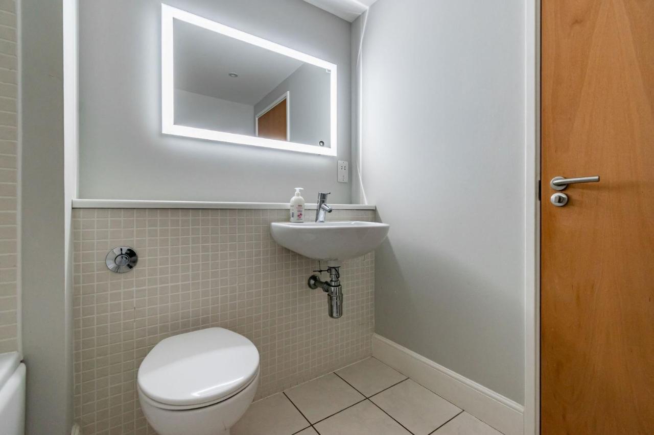 Amazing Apartments - Cables Wynd Near The Shore - Free Parking EDI Exterior foto