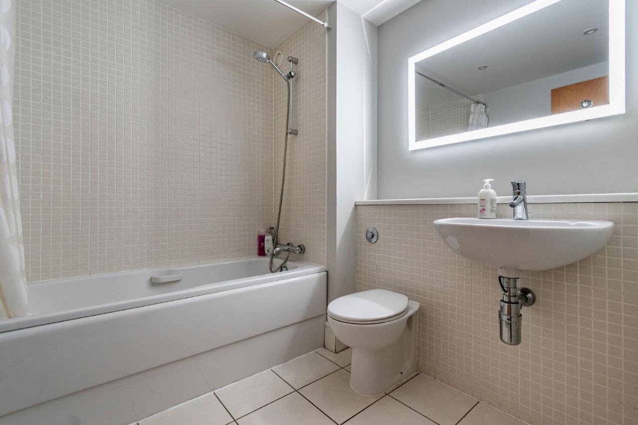Amazing Apartments - Cables Wynd Near The Shore - Free Parking EDI Exterior foto